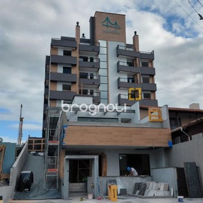 Apartamento com 65m², 2 quartos (sendo 1 suíte), 1 garagem, no bairro Ingleses em Florianópolis