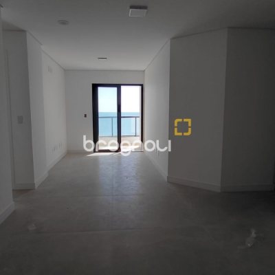 Apartamento com 65m², 2 quartos (sendo 1 suíte), 1 garagem, no bairro Ingleses em Florianópolis