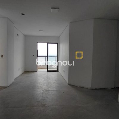 Apartamento com 65m², 2 quartos (sendo 1 suíte), 1 garagem, no bairro Ingleses em Florianópolis