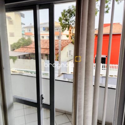 Casa com 145m², 3 quartos, 3 garagens, no bairro Ingleses em Florianópolis