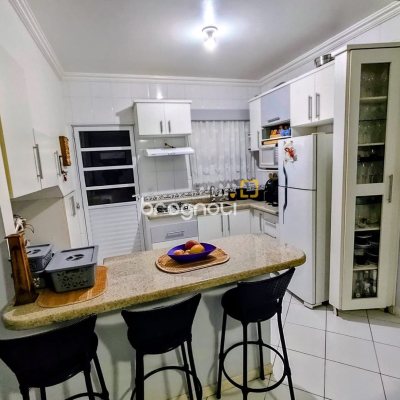 Casa com 145m², 3 quartos, 3 garagens, no bairro Ingleses em Florianópolis