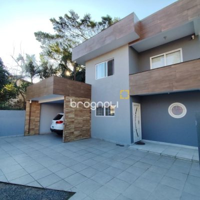 Casa com 145m², 3 quartos, 1 garagem, no bairro Ingleses em Florianópolis
