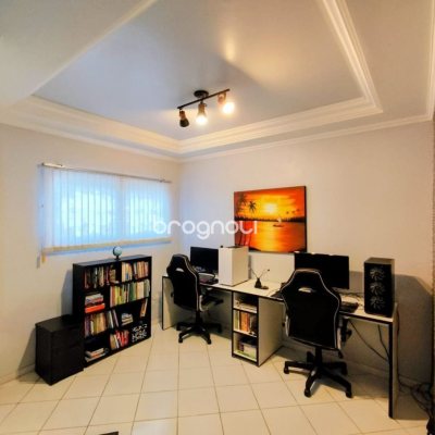 Casa com 145m², 3 quartos, 1 garagem, no bairro Ingleses em Florianópolis