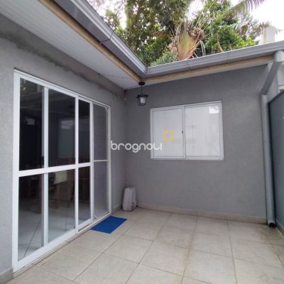 Casa com 145m², 3 quartos, 1 garagem, no bairro Ingleses em Florianópolis