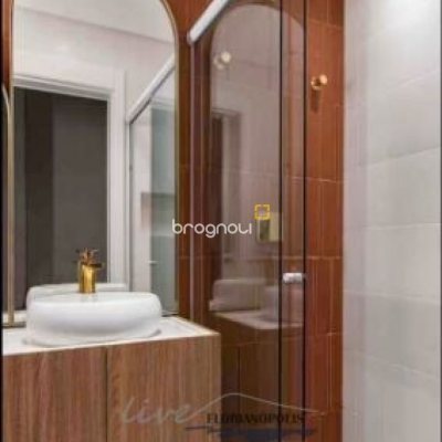 Apartamento com 124m², 3 quartos (sendo 3 suítes), 2 garagens, no bairro Jurerê Internacional em Florianópolis