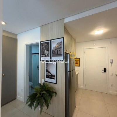 Studio com 35m², 1 quarto, 1 garagem, no bairro Estreito em Florianópolis