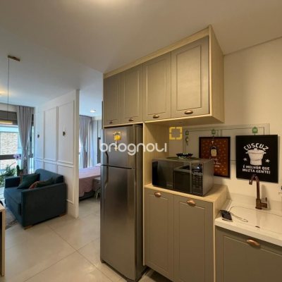 Studio com 35m², 1 quarto, 1 garagem, no bairro Estreito em Florianópolis