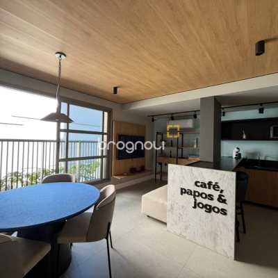 Studio com 35m², 1 quarto, 1 garagem, no bairro Estreito em Florianópolis