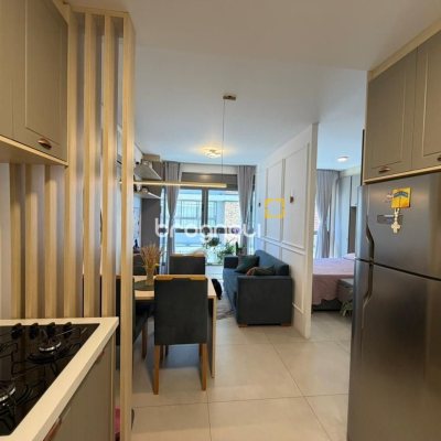 Studio com 35m², 1 quarto, 1 garagem, no bairro Estreito em Florianópolis