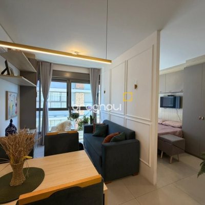 Studio com 35m², 1 quarto, 1 garagem, no bairro Estreito em Florianópolis