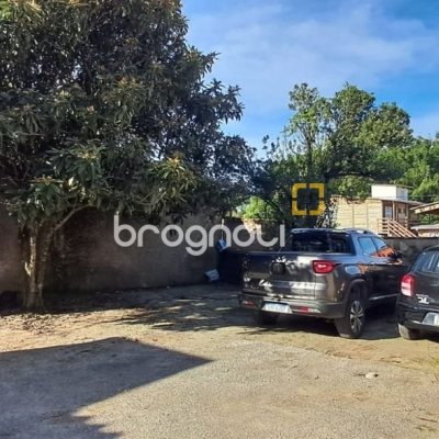 Casa Comercial com 128m², no bairro Vargem Grande em Florianópolis