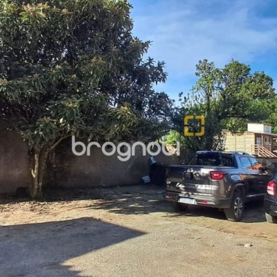 Casa Comercial com 128m², no bairro Vargem Grande em Florianópolis