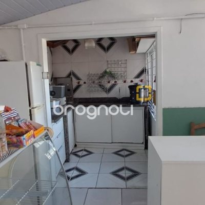 Casa Comercial com 128m², no bairro Vargem Grande em Florianópolis