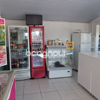 Casa Comercial com 128m², no bairro Vargem Grande em Florianópolis
