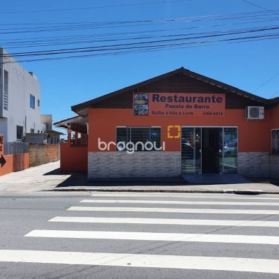 Casa Comercial com 128m², no bairro Vargem Grande em Florianópolis