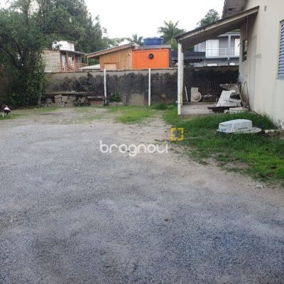 Casa Comercial com 128m², no bairro Vargem Grande em Florianópolis
