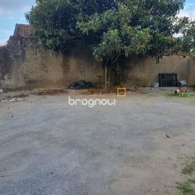 Casa Comercial com 128m², no bairro Vargem Grande em Florianópolis