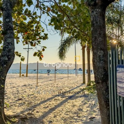 Apartamento com 68m², 2 quartos, no bairro Cachoeira do Bom Jesus em Florianópolis