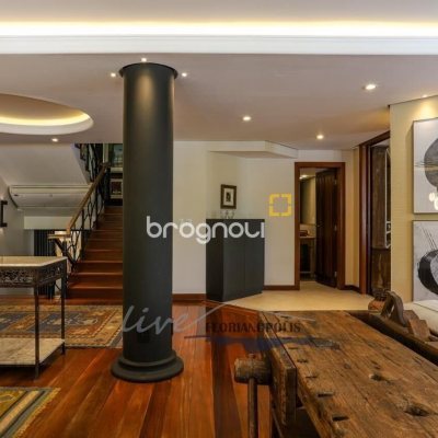 Casa com 1000m², 6 quartos (sendo 6 suítes), no bairro Ratones em Florianópolis