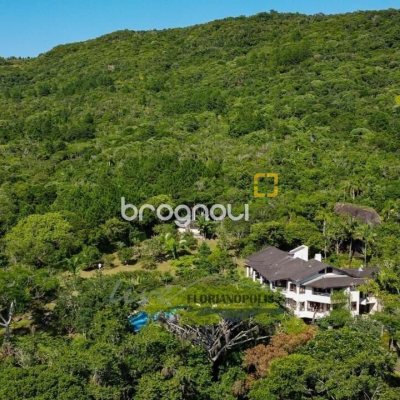 Casa com 1000m², 6 quartos (sendo 6 suítes), no bairro Ratones em Florianópolis