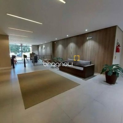Sala com 26m², 1 garagem, no bairro Itacorubi em Florianópolis