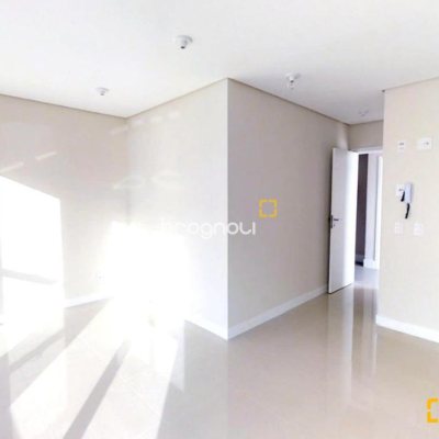 Sala com 26m², 1 garagem, no bairro Itacorubi em Florianópolis