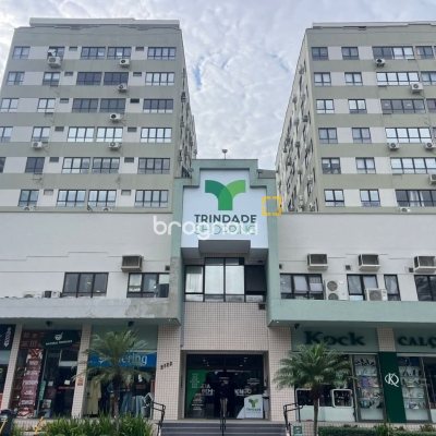 Sala com 26m², 1 garagem, no bairro Trindade em Florianópolis