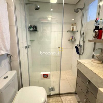 Apartamento com 110m², 3 quartos (sendo 1 suíte), 2 garagens, no bairro Agronômica em Florianópolis