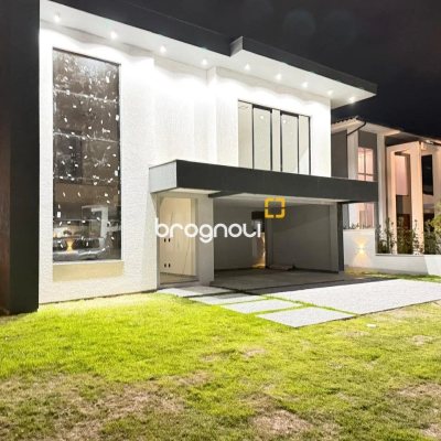 Casa de Condomínio com 241m², 3 quartos (sendo 1 suíte), 2 garagens, no bairro Rio Vermelho em Florianópolis