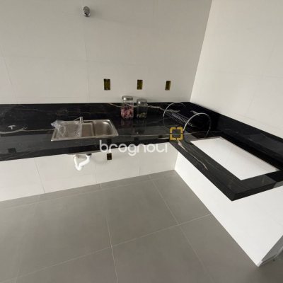 Casa com 50m², 2 quartos, 1 garagem, no bairro Nova Palhoça em Palhoça