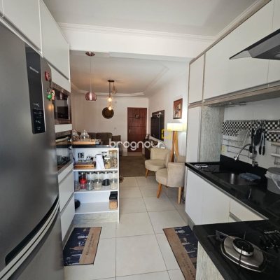 Apartamento com 73m², 3 quartos (sendo 1 suíte), 2 garagens, no bairro Ingleses em Florianópolis