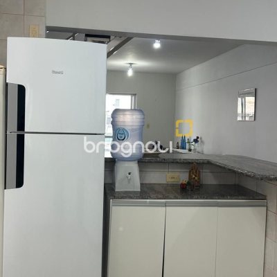 Apartamento com 270m², 4 quartos (sendo 2 suítes), 3 garagens, no bairro Ingleses em Florianópolis