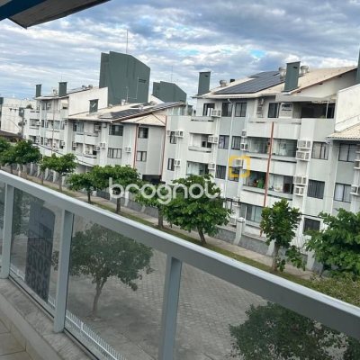 Apartamento com 270m², 4 quartos (sendo 2 suítes), 3 garagens, no bairro Ingleses em Florianópolis