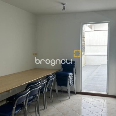 Apartamento com 270m², 4 quartos (sendo 2 suítes), 3 garagens, no bairro Ingleses em Florianópolis