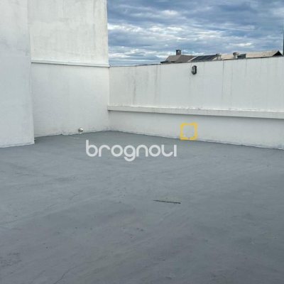 Apartamento com 270m², 4 quartos (sendo 2 suítes), 3 garagens, no bairro Ingleses em Florianópolis