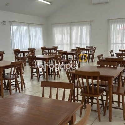 Apartamento com 270m², 4 quartos (sendo 2 suítes), 3 garagens, no bairro Ingleses em Florianópolis