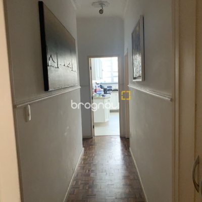 Apartamento com 176m², 4 quartos (sendo 1 suíte), 1 garagem, no bairro Centro em Florianópolis