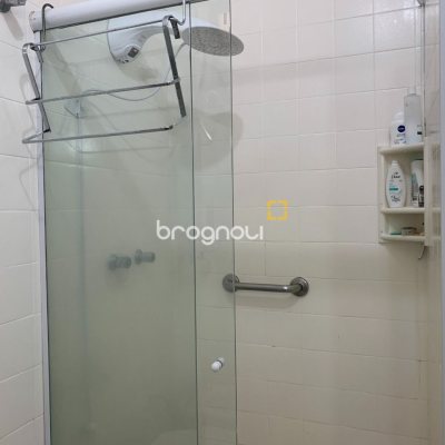 Apartamento com 176m², 4 quartos (sendo 1 suíte), 1 garagem, no bairro Centro em Florianópolis