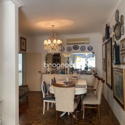 Apartamento com 176m², 4 quartos (sendo 1 suíte), 1 garagem, no bairro Centro em Florianópolis