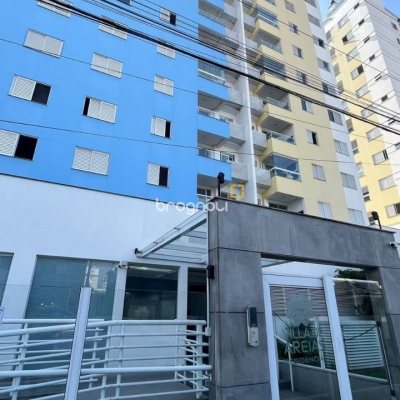 Apartamento com 173m², 2 quartos (sendo 1 suíte), 1 garagem, no bairro Areias em São José