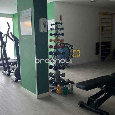 Apartamento com 173m², 2 quartos (sendo 1 suíte), 1 garagem, no bairro Areias em São José
