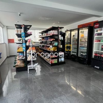 Apartamento com 173m², 2 quartos (sendo 1 suíte), 1 garagem, no bairro Areias em São José