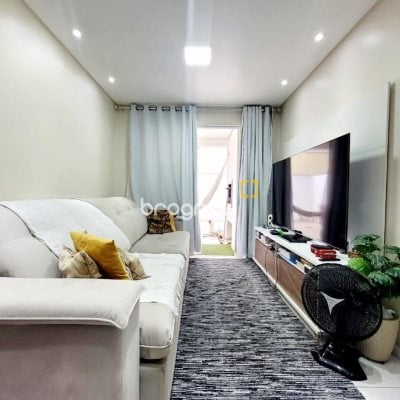 Apartamento com 173m², 2 quartos (sendo 1 suíte), 1 garagem, no bairro Areias em São José