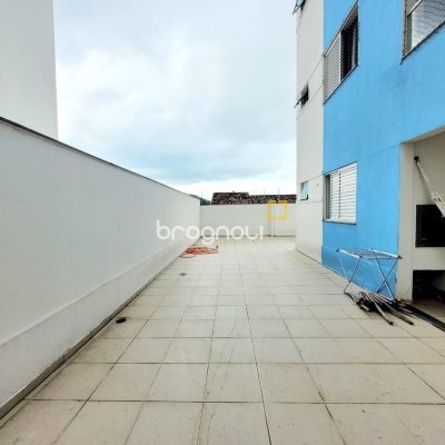 Apartamento com 173m², 2 quartos (sendo 1 suíte), 1 garagem, no bairro Areias em São José