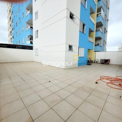 Apartamento com 173m², 2 quartos (sendo 1 suíte), 1 garagem, no bairro Areias em São José