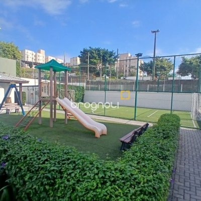 Apartamento com 76m², 2 quartos (sendo 1 suíte), 1 garagem, no bairro Bela Vista em São José