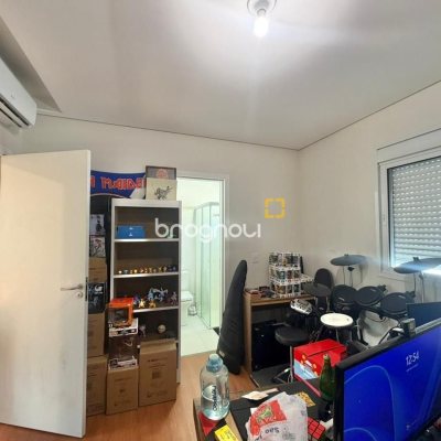 Casa com 124m², 3 quartos (sendo 3 suítes), 2 garagens, no bairro Cachoeira do Bom Jesus em Florianópolis