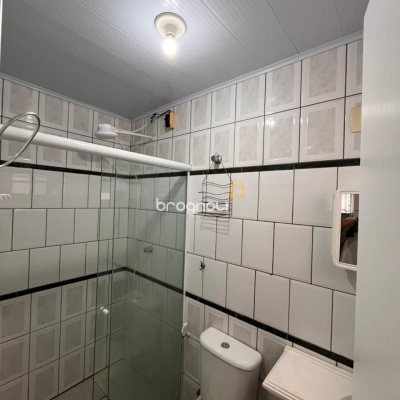 Casa com 168m², 30 quartos, 2 garagens, no bairro Carvoeira em Florianópolis