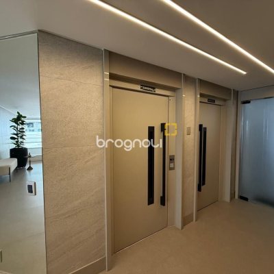 Apartamento com 123m², 3 quartos (sendo 1 suíte), 1 garagem, no bairro Centro em Florianópolis