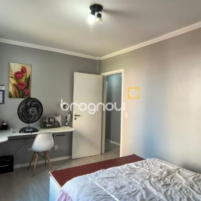 Apartamento com 74m², 3 quartos, 1 garagem, no bairro Capoeiras em Florianópolis